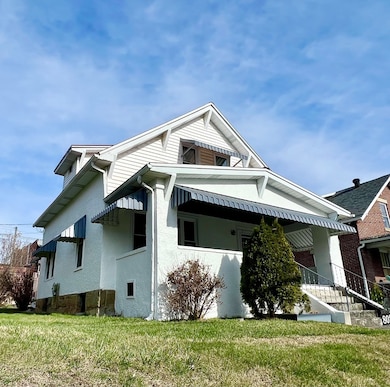 802 Harrison St, Princeton, WV 24740 - photo 2