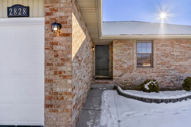 2828 W Whiteside -4
