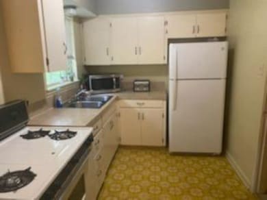 3708 Sabine, Texarkana, AR 75503 - photo 2