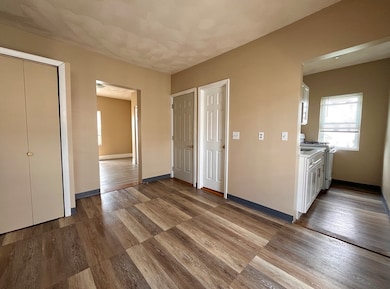 25 Oakland Ave unit 3R, Everett, MA 02149 - photo 3