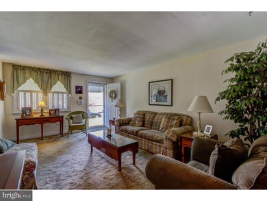 1207 Crestview Rd, Darby, PA 19023 - photo 5