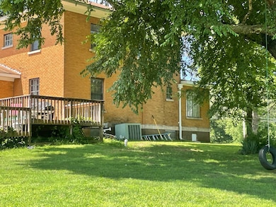 1425 E St SW, Miami, OK 74354 - photo 3