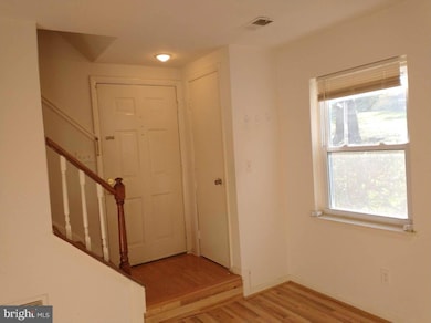 9626 Hagel Cir unit D, Lorton, VA 22079 - photo 6