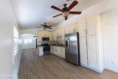 4724 N 73rd Ave, Phoenix, AZ 85033 - photo 4