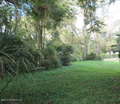 8232 Circle St S, Jacksonville, FL 32216 - photo 5