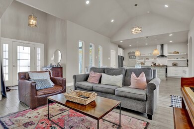 704 Shumard Ln, Fredericksburg, TX 78624 - photo 5