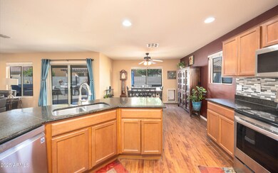 Kitchen (2)