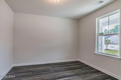 4 Living room