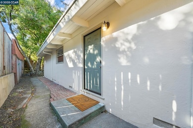 3950 Milton Dr, El Sobrante, CA 94803 - photo 4