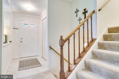 9905 Rand Dr, Burke, VA 22015 - photo 4