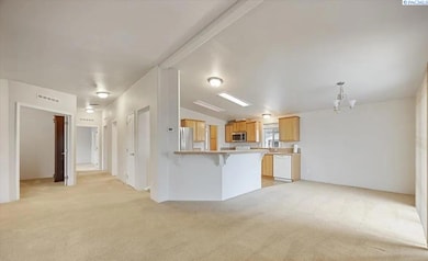 312 S Columbia Center Blvd unit 93, Kennewick, WA 99336 - photo 2