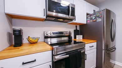 135 Driftwood Ct unit 253, Galloway, NJ 08205 - photo 6