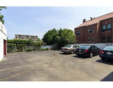 434 Windsor St, Cambridge, MA 02141 - photo 6