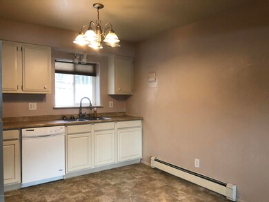 3713 Lynn Dr unit 3, Anchorage, AK 99508 - photo 2