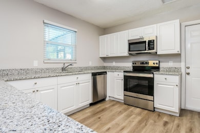 021-photo-kitchen-12041665