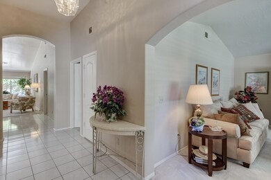 4242 E Hale St-12