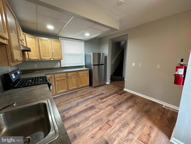 805 Little Somerset St, Gloucester City, NJ 08030 - photo 6