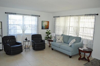 347 Windsor O, West Palm Beach, FL 33417 - photo 2