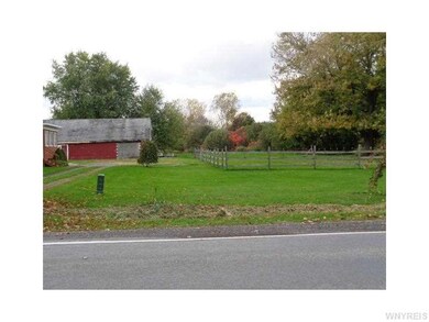 Barn barn and outdoor riding arena