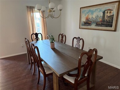 917 Claytonbrook Dr unit 3, Ballwin, MO 63011 - photo 3