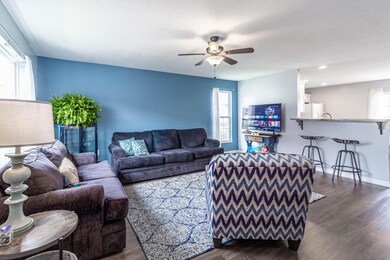 6530 Nottinghill Trail Dr unit 16-653, Canal Winchester, OH 43110 - photo 2