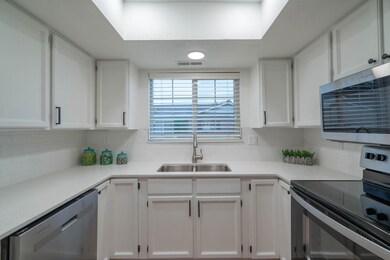 134 S 100 W unit 7, Saint George, UT 84770 - photo 2