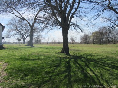1004 Wildhorse Ranch Rd, McAlester, OK 74501 - photo 4