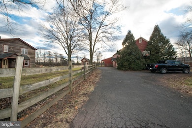 2120 Keystone Dr, Hatfield, PA 19440 - photo 4