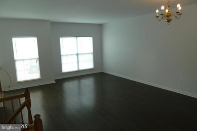 1326 Ring Bill Loop, Upper Marlboro, MD 20774 - photo 2