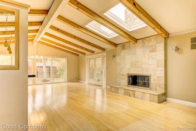 2839 Lanergan Dr, Troy, MI 48084 - photo 4