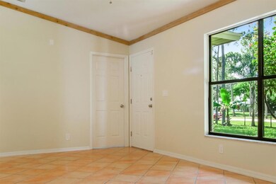 2 Exterior Enterance 2 LR1_5497-Edit