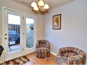 Laminate floors lower level