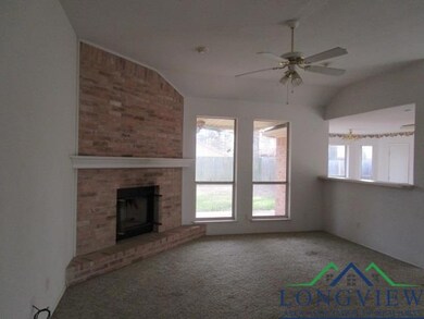 1610 Emily Ln, Kilgore, TX 75662 - photo 2