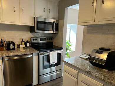 103 Fulton St unit 3, Boston, MA 02109 - photo 6