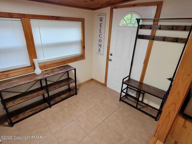 9491 Juniper Dr, Tobyhanna, PA 18466 - photo 6