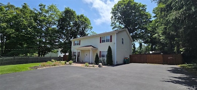 1335 Union Ave unit B, Newburgh, NY 12550 - photo 2