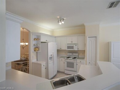 Kitchen - spotless!