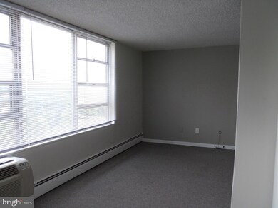 Radnor House unit 812, Bryn Mawr, PA 19010 - photo 6