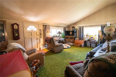 911 Fernwood St unit 913, Emmaus, PA 18049 - photo 2