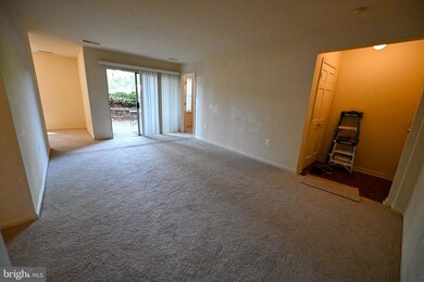 3352 Woodburn Rd unit T2, Annandale, VA 22003 - photo 3