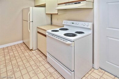 1142 Fleetwood Dr NW, Port Charlotte, FL 33948 - photo 6