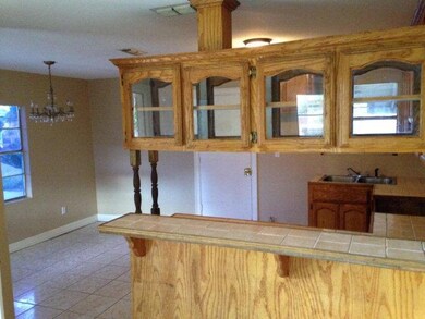 602 N Esperanza St unit 10-11, Pharr, TX 78577 - photo 3