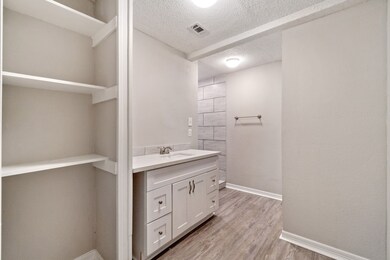 7430 Langley Rd, Houston, TX 77016 - photo 4