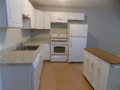 249 E Mosser St, Allentown, PA 18109 - photo 6