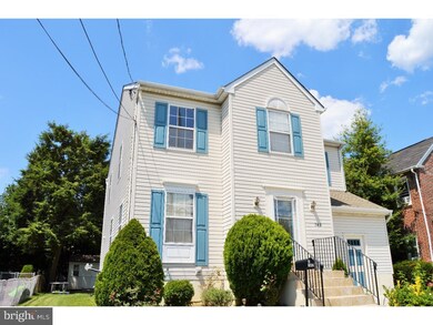 142 S Manoa Rd, Havertown, PA 19083 - photo 2