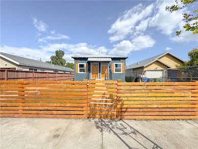 10408 Kalmia St, Los Angeles, CA 90002 - photo 3