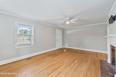 110 W Railroad St, La Grange, NC 28551 - photo 5