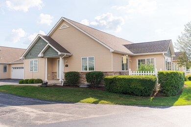 2182 Waterbury Ln E unit 2182, Sycamore, IL 60178 - photo 3