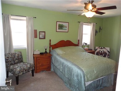 206 Bishop Dr, Aston, PA 19014 - photo 7