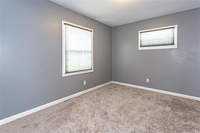 800 S 15th St, Marion, IA 52302 - photo 7